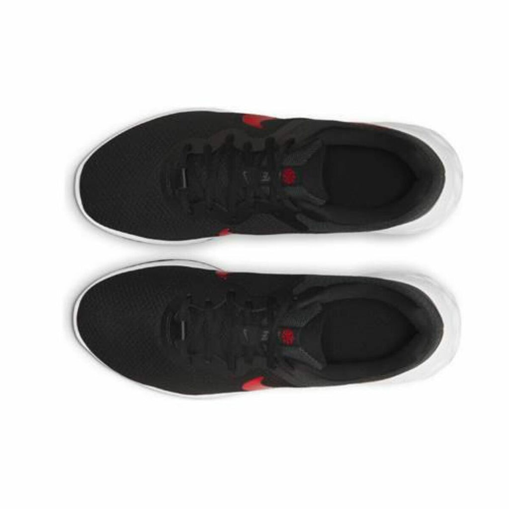 Nike Revolution 6 Black