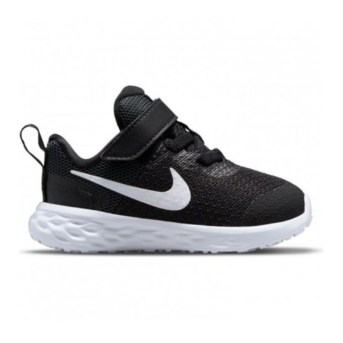 Black Nike Revolution
