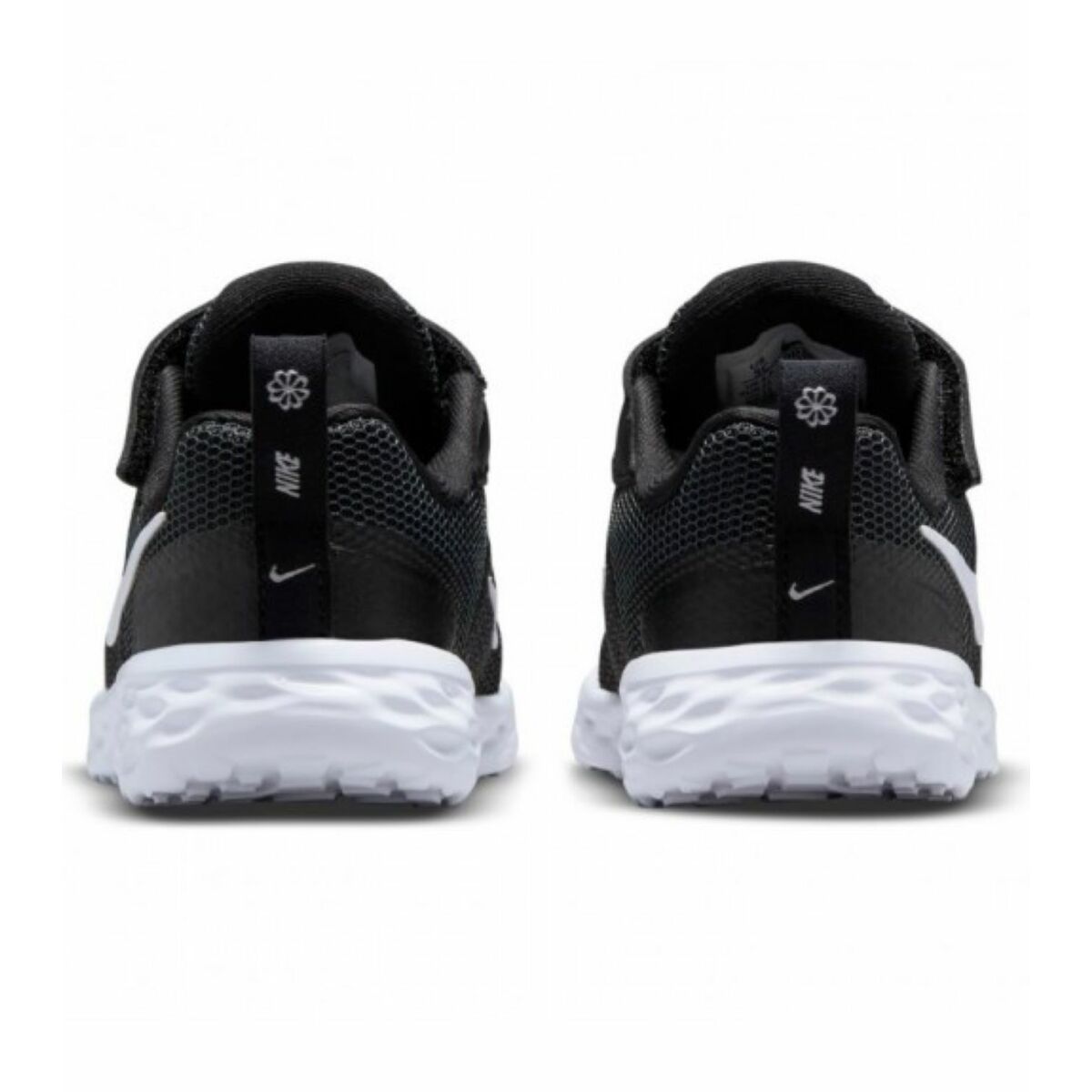 Black Nike Revolution