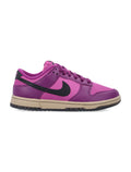 NIKE lace up